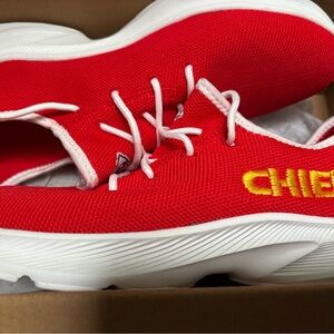 Never worn outside. They simply just didn't fit. I sure wanted them to.